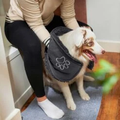 Frisco Microfiber Chenille Shammy Towel & Frisco Microfiber Chenille Paw Print Dog & Cat Mat, Dark Gray -Pet Dog Shop 303468 PT4. AC SS1800 V1623067964