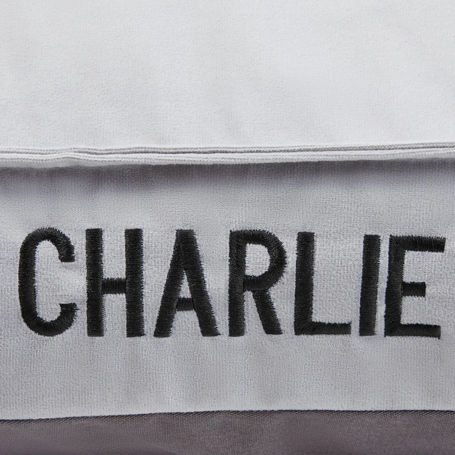 Frisco Personalized Silver Bolstered Bed With Silver Check Bolster, X-Large 4 Frisco Personalized Silver Bolstered Bed With Silver Check Bolster, X-Large - Image 4