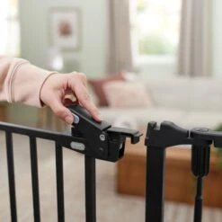 Frisco Steel 3-Panel Configurable Gate, 41-in Height 12 Frisco Steel 3-Panel Configurable Gate, 41-in Height -Pet Dog Shop 361648 PT6. AC SS1800 V1659972928