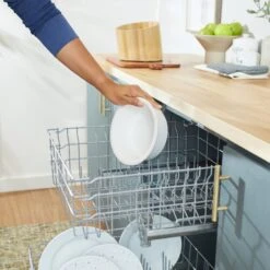 Frisco Elevated Slanted Bamboo Melamine Non-Skid Dog Bowl With Bamboo Stand -Pet Dog Shop 363387 PT6. AC SS1800 V1657657267